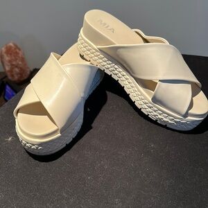 MIA platform sandals, size 7